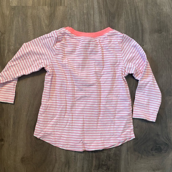 Carters long sleeve - Picture 3 of 3